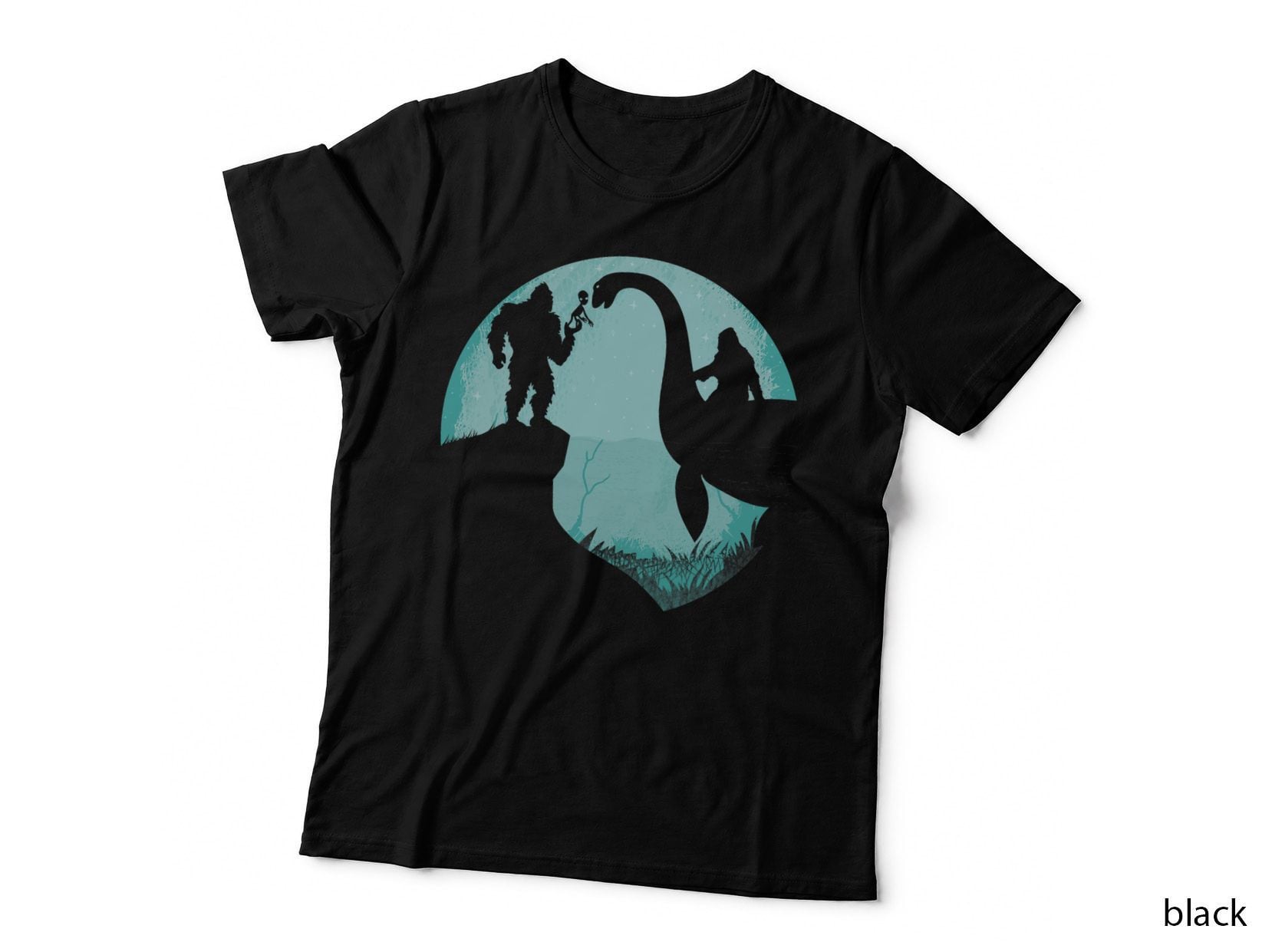 Bigfoot Riding Loch Ness Monster Bigfoot Nessie Funny Alien T-Shirt