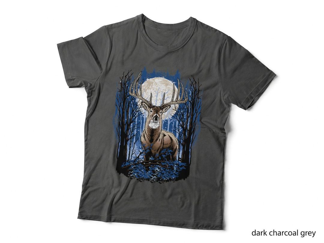 Hunters Deer Hunting Big Whitetail Buck T-Shirt