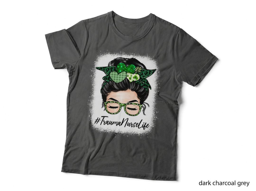 Trauma Nurse Women Messy Bun St Patrick's Day Shamrock T-Shirt