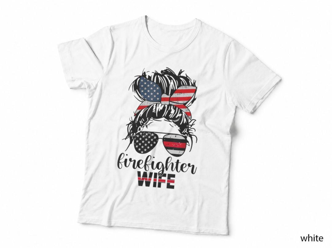 Firefighter Wife Thin Red Line Messy Bun Classic T-Shirt