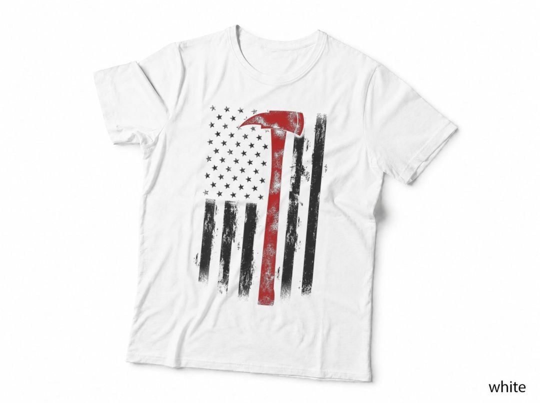 US Fireman Distressed Firefighter American Red Axe Flag T-Shirt