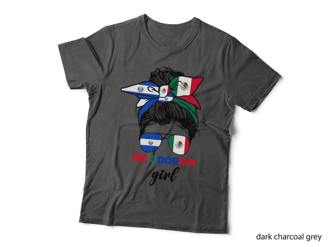 Half Mexican and Salvadorian Mexico El Salvador Flag Girl T-Shirt