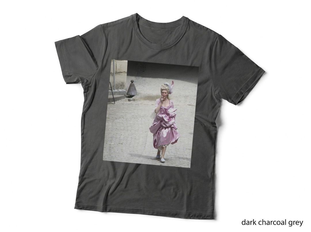 Marie Antoinette Smoking T-Shirt