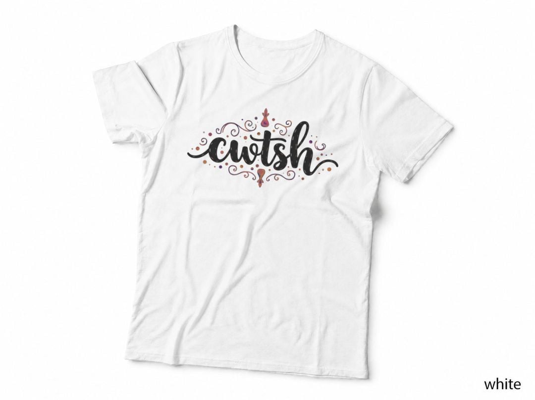 Cwtsh Elegant Cursive Gold Filigree T-Shirt