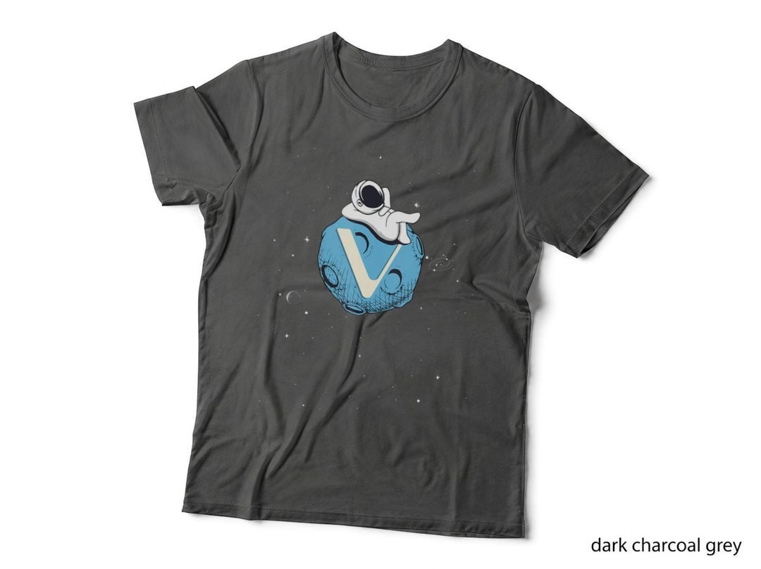 Cryptocurrency Fun Relaxing Space Man on Vechain Crypto Moon T-Shirt