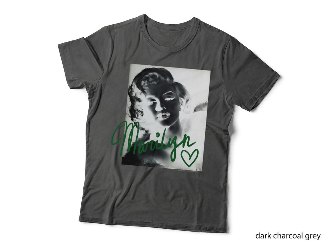 Marilyn Monroe Black and White, Pink Handwriting Short Sleeve T-Shirt