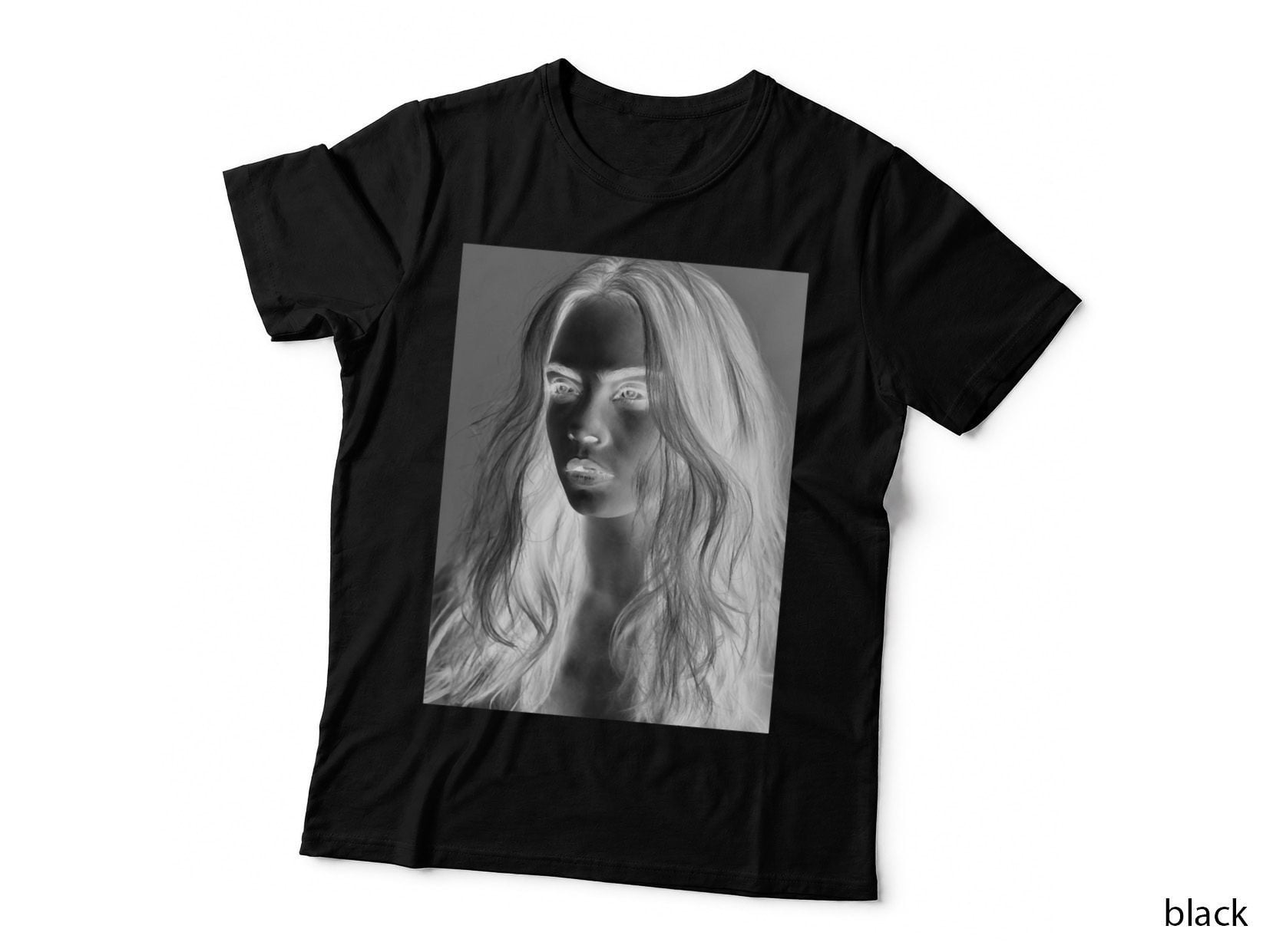 Cara Delevingne Black and White T-Shirt