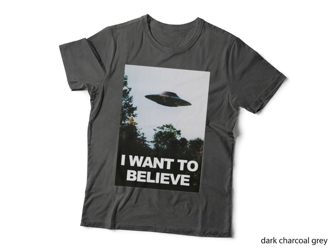 Alien UFO Hunter Shirt I Want to Believe, Space Exploration T-Shirt