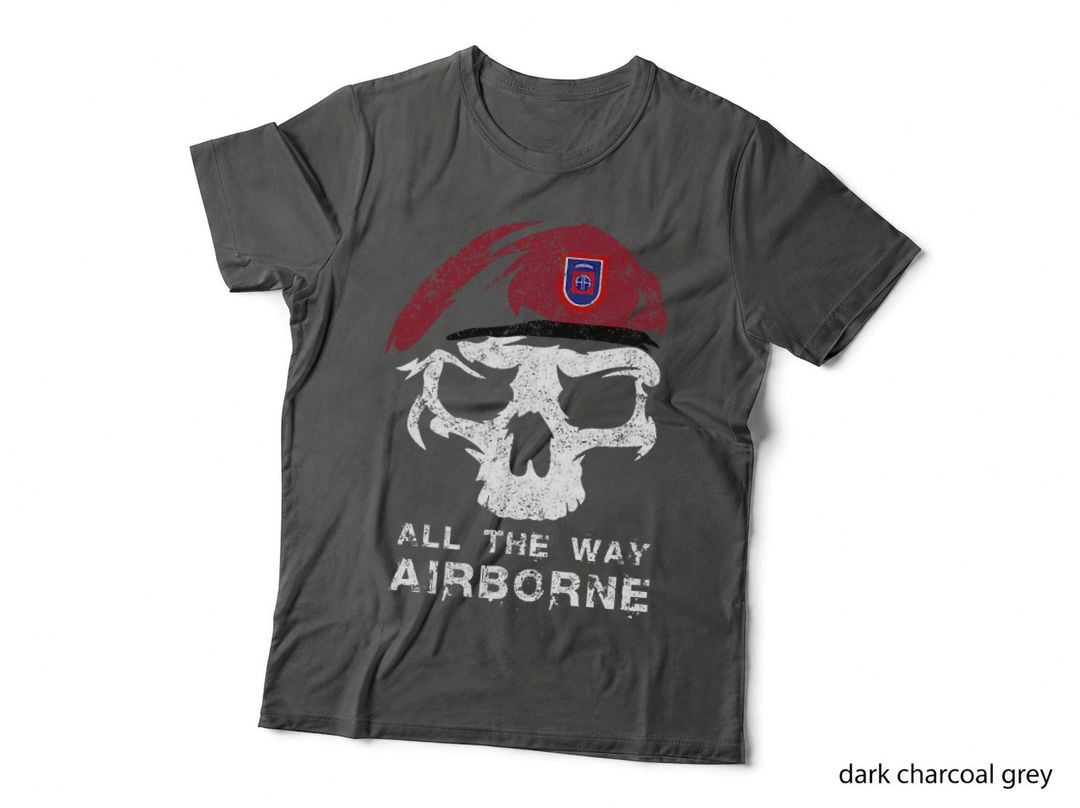 Vintage Army 82nd Airborne All the Way Skull Maroon Beret T-Shirt
