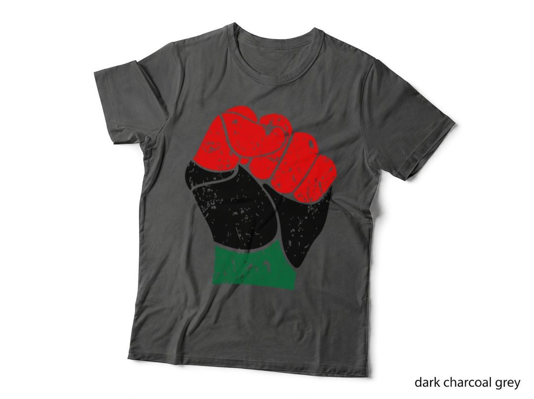 Black History Red Black and Green Pride Fistt-Shirtt-Shirt T-Shirt