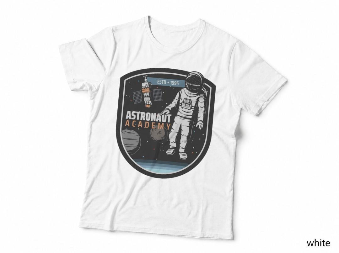 Astronaut Academy Est 1995 Space Explorer Cosmic Vintage Patch T-Shirt