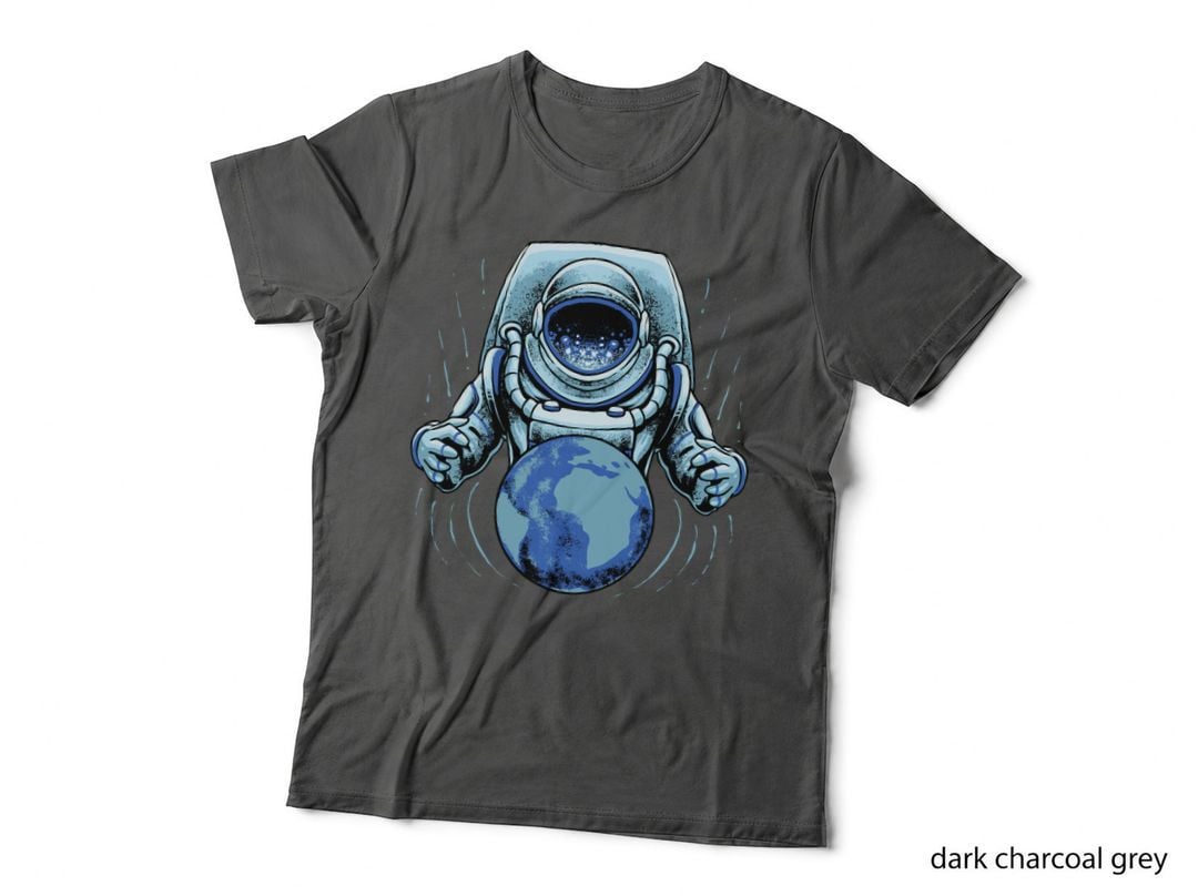 Astronaut Planet Space Earth Retro Cosmic T-Shirt