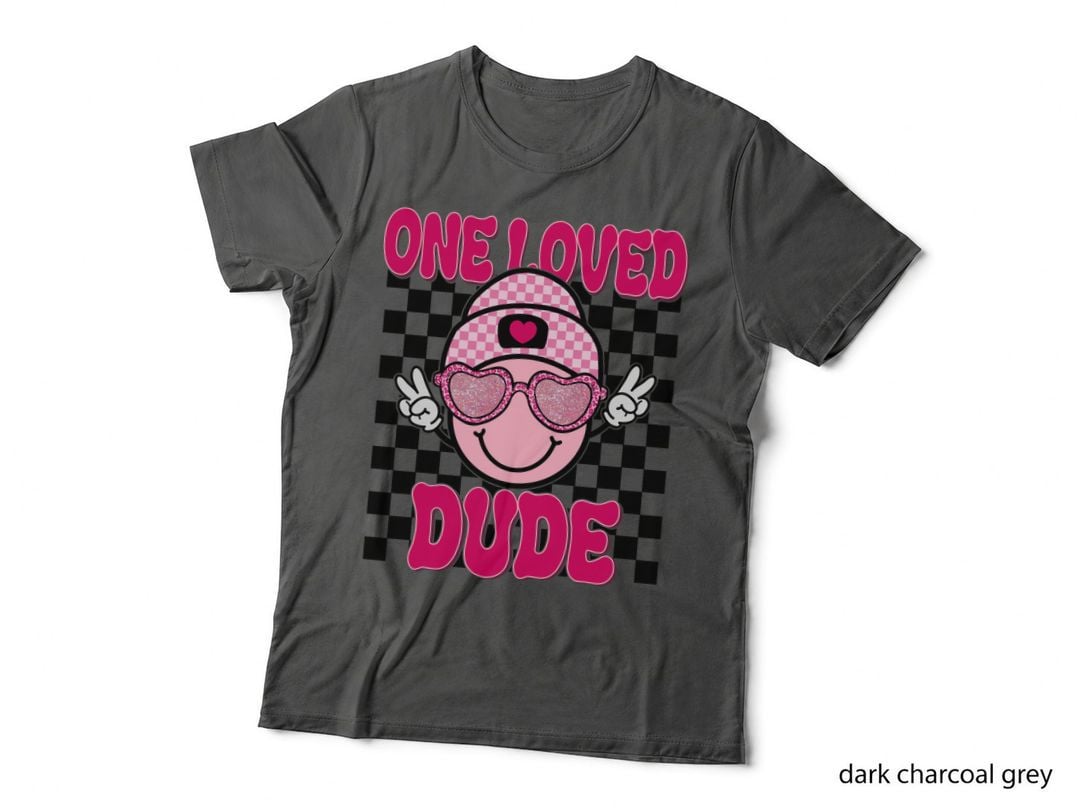 Cool Face Character One Loved Dude Y2k Checkered Pink Heart Smiley T-Shirt