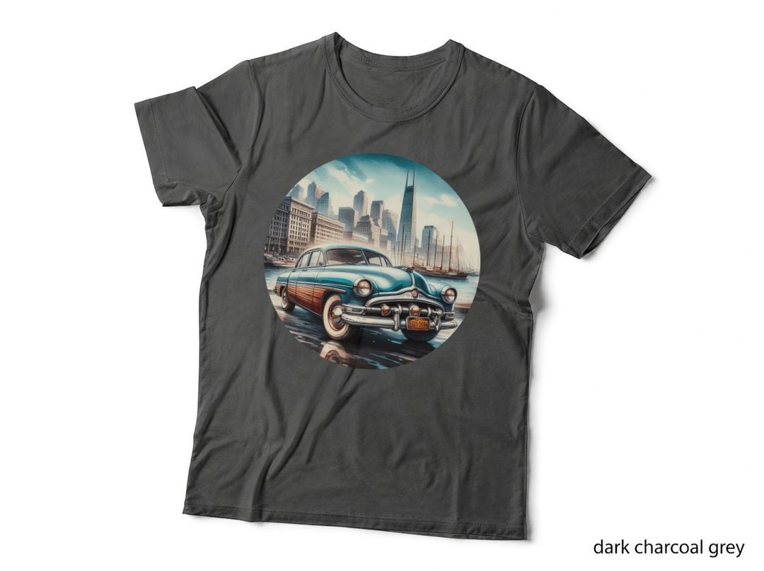 Vintage Car Nyc Waterfront Blue Tan 1950s Iconic Skyline Urban Waterside T-Shirt