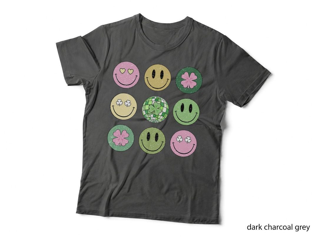 Retro St Patricks Day Girl Groovy Pink Smile Face Kids Irish T-Shirt