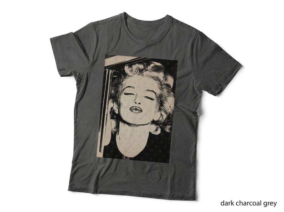 Marilyn Monroe - Vintage Engraving - D62 T-Shirt