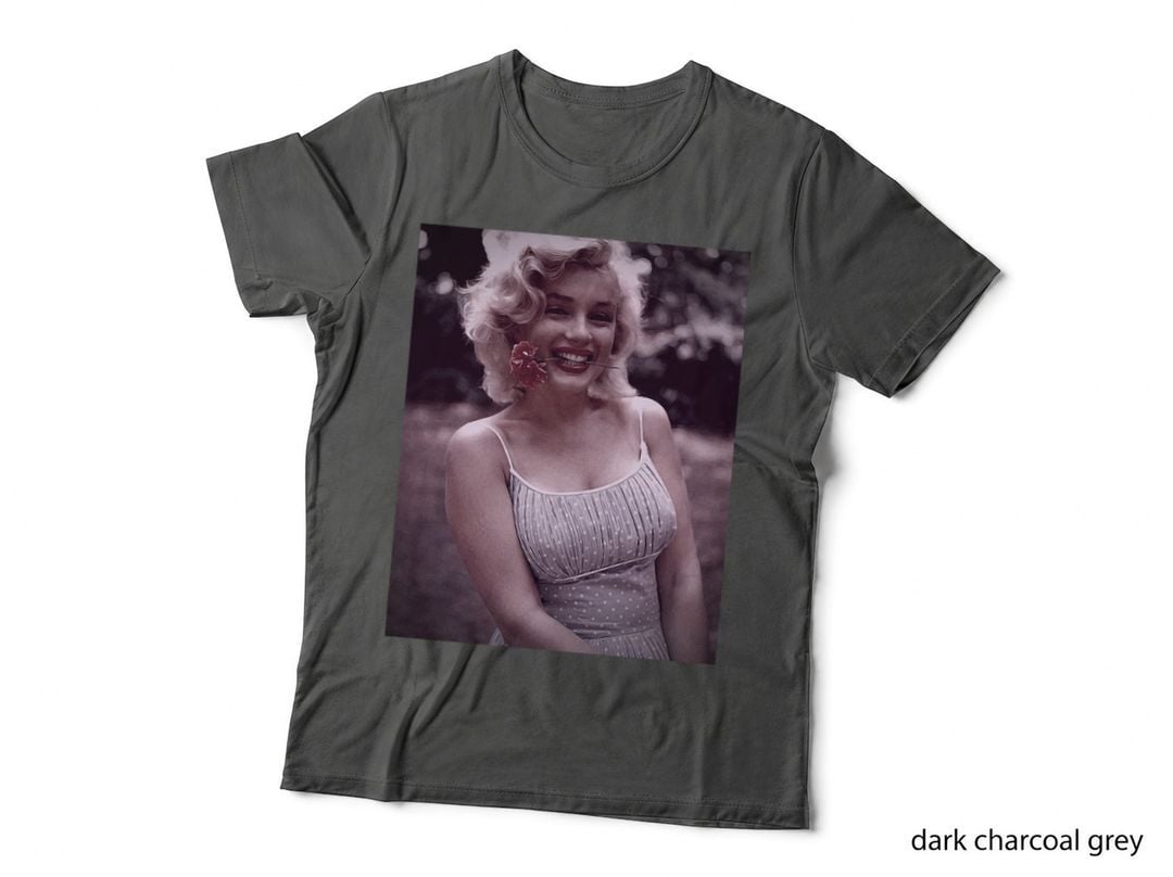 Marilyn Monroe with Flower in Her Mouth Classic T-Shirt