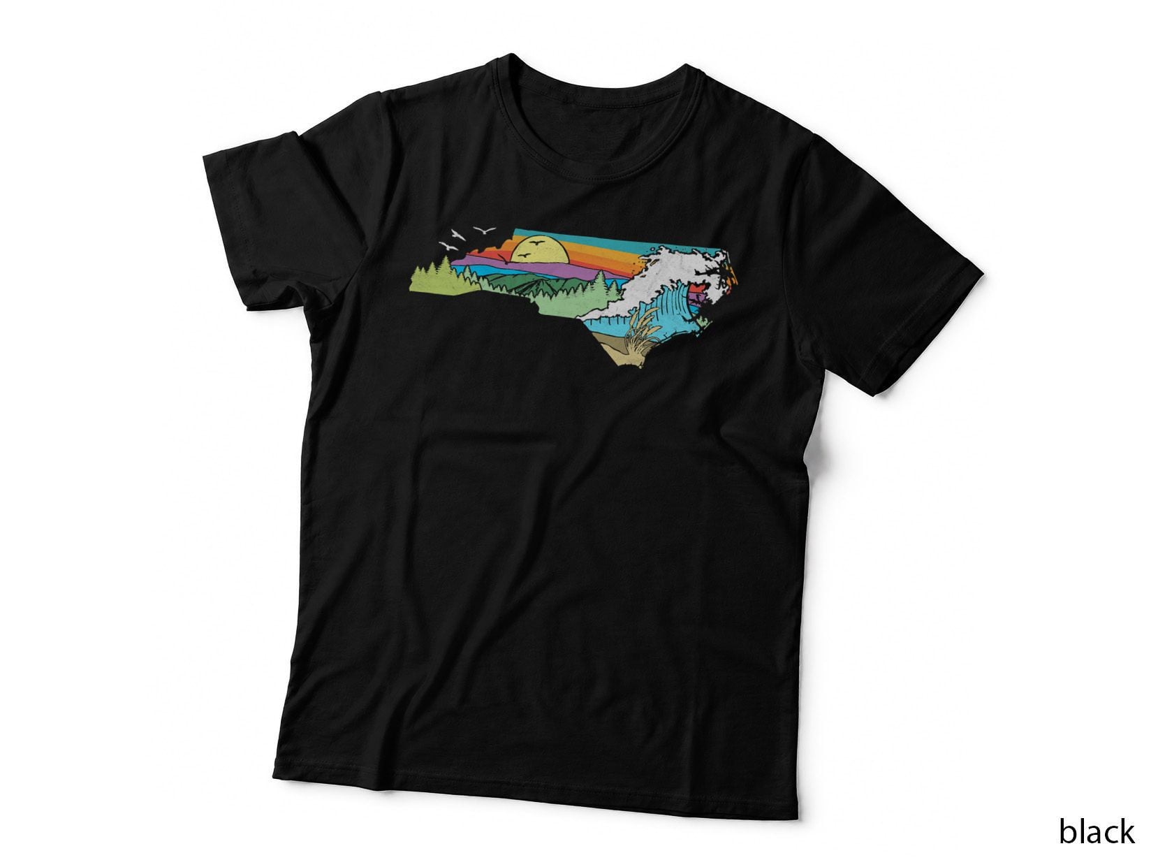 North Carolina Outdoors Retro Nature Lover Graphic T-Shirt