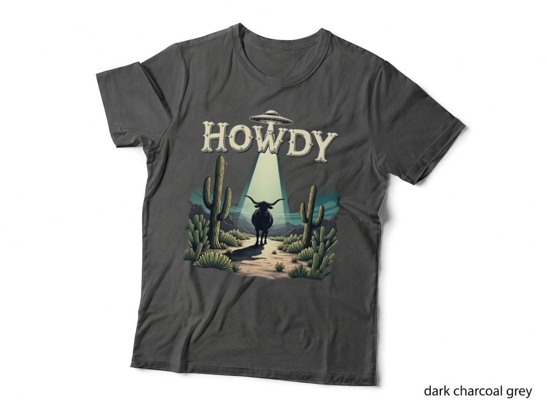 Alien Abduction Longhorn Bull UFO Yellow Beam Desert Stars T-Shirt