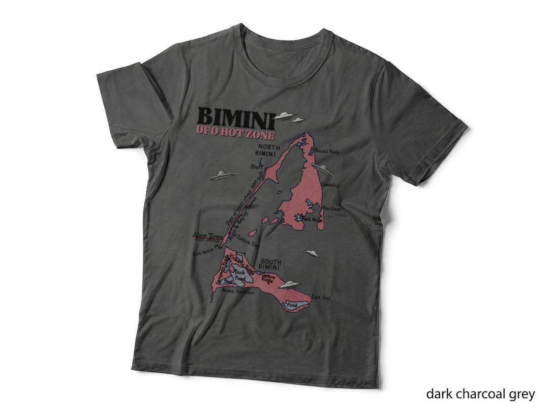 Bimini UFO T-Shirt Bimini Map Bahamas UFO Alien Gift T-Shirt
