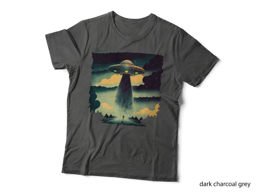 Extraterrestrial Alien Science Fiction UFO Flying Saucer T-Shirt