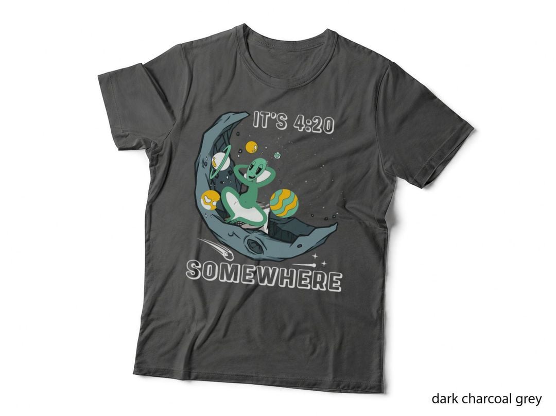 It's 420 Somewhere Moon Alien T-Shirt