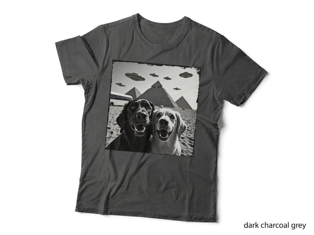 UFO Alien Dogs, Retreiver Taking a Selfie with Pyramids T-Shirt