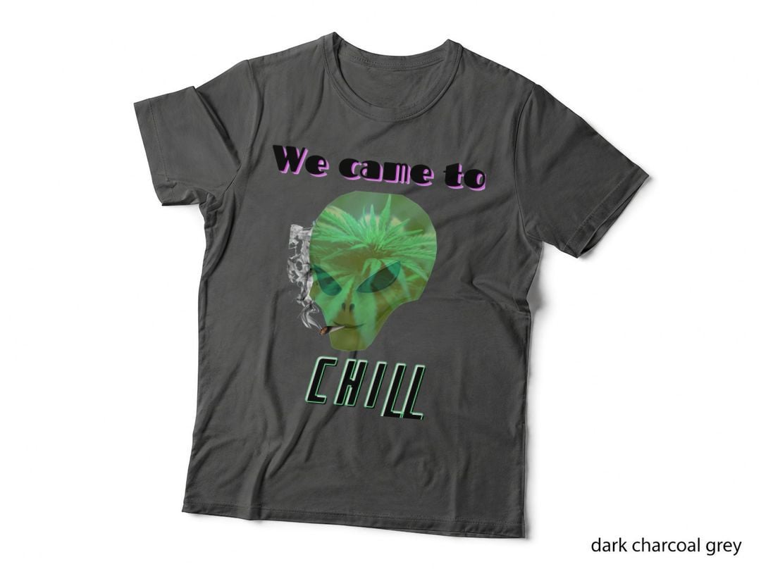 Alien Smoking a Spliff - Ganja Marijuana Active T-Shirt