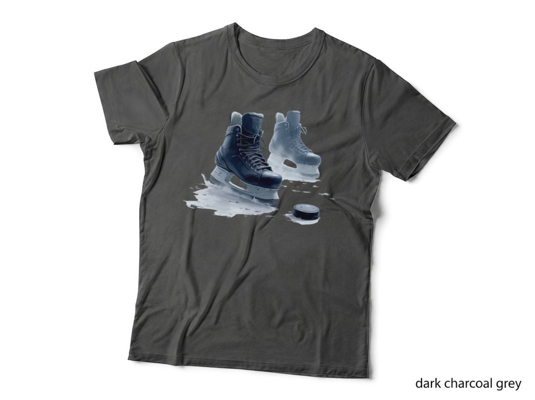 Vintage Hockey Skate Puck Ice Rink Sports Graphic T-Shirt