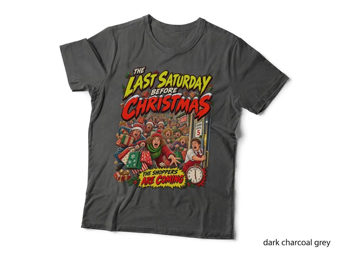 The Last Saturday Before Christmas Vintage Retro Shopping Horror T-Shirt